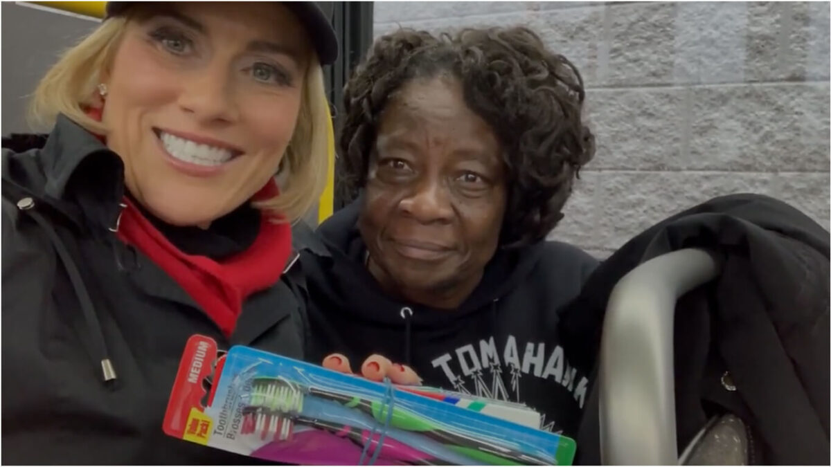 Stuff a Bus Salvation Army Christmas : Second Live Shot With Volunteer Healthy Stocking Stuffers